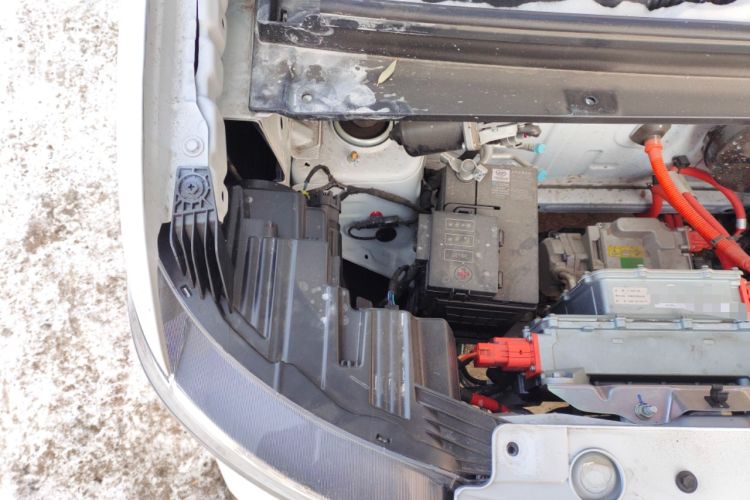 Used Wuling Zhiguang New Energy 2025 Model 305km Ambitious Edition Engine Bay Right