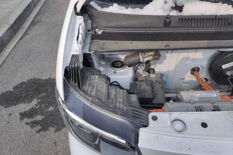 Used Wuling Zhiguang New Energy 2025 Standard Model Engine Bay Right