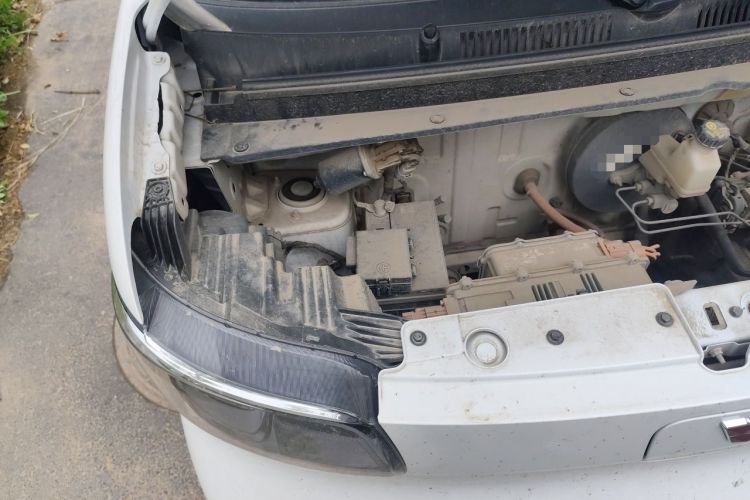 Used Wuling Zhiguang New Energy 2025 Standard Model Engine Bay Right