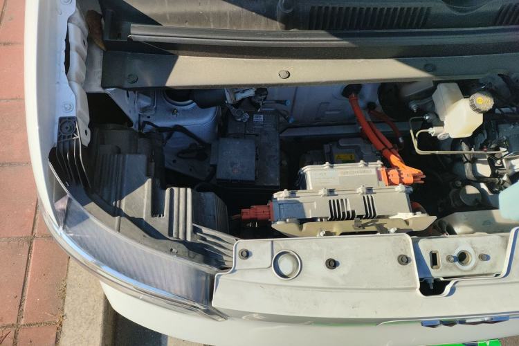 Used Wuling Zhiguang New Energy 2025 Standard Model Engine Bay Right