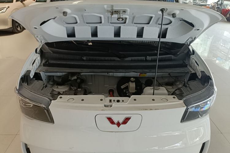 Used Wuling Zhiguang New Energy 2025 Comfort Model Engine Bay