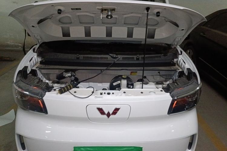 Used Wuling Zhiguang New Energy 2025 Model 305km Ambitious Edition Engine Bay