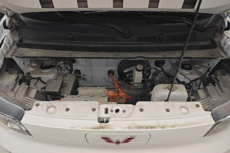 Used Wuling Zhiguang New Energy 2025 Comfort Model Engine Bay