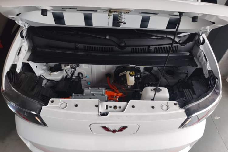 Used Wuling Zhiguang New Energy 2025 Model 305km Ambitious Edition Engine Bay