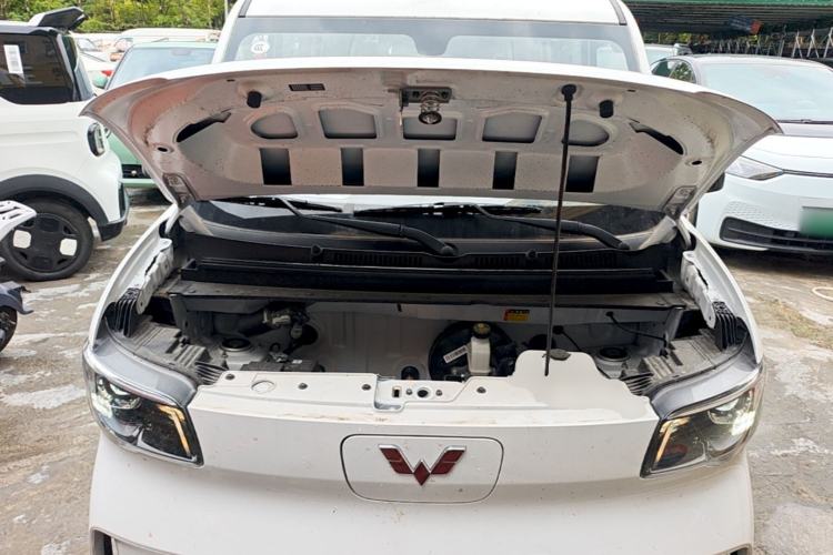 Used Wuling Zhiguang New Energy 2025 Model 305km Ambitious Edition Engine Bay