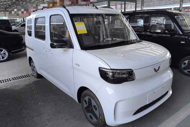 Used Wuling Zhiguang New Energy 2025 Model 305km Ambitious Edition Exterior 1