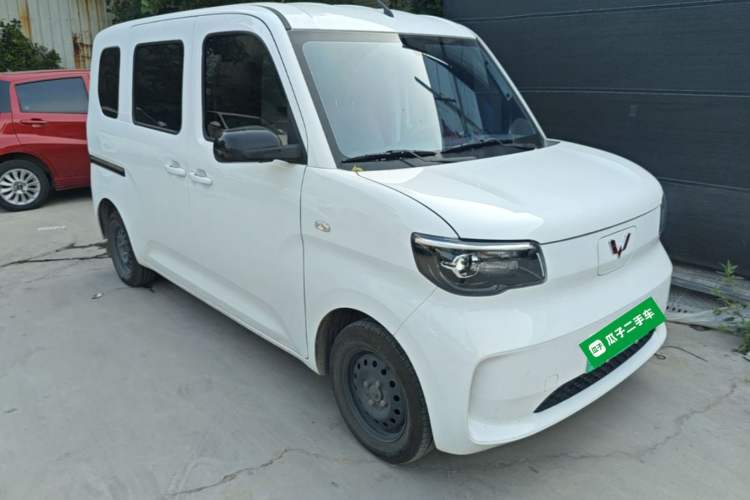 Used Wuling Zhiguang New Energy 2025 Standard Model Exterior 1