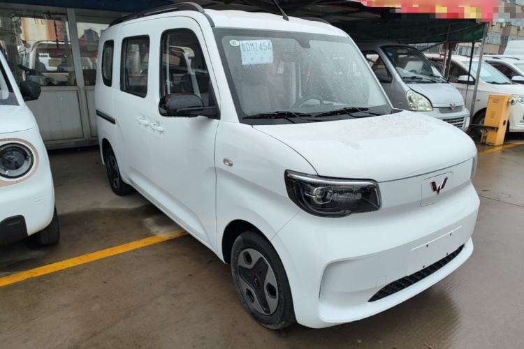 Used Wuling Zhiguang New Energy 2025 Model 305km Ambitious Edition Exterior 1