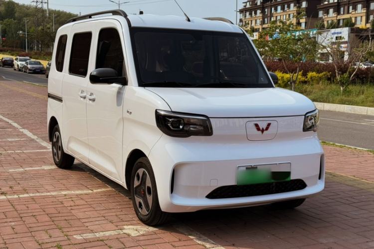 Used Wuling Zhiguang New Energy 2025 Model 305km Ambitious Edition Exterior 10
