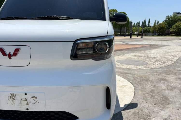 Used Wuling Zhiguang New Energy 2025 Comfort Model Exterior 11
