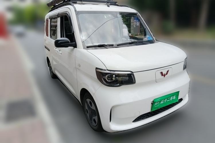 Used Wuling Zhiguang New Energy 2025 Comfort Model Exterior 2