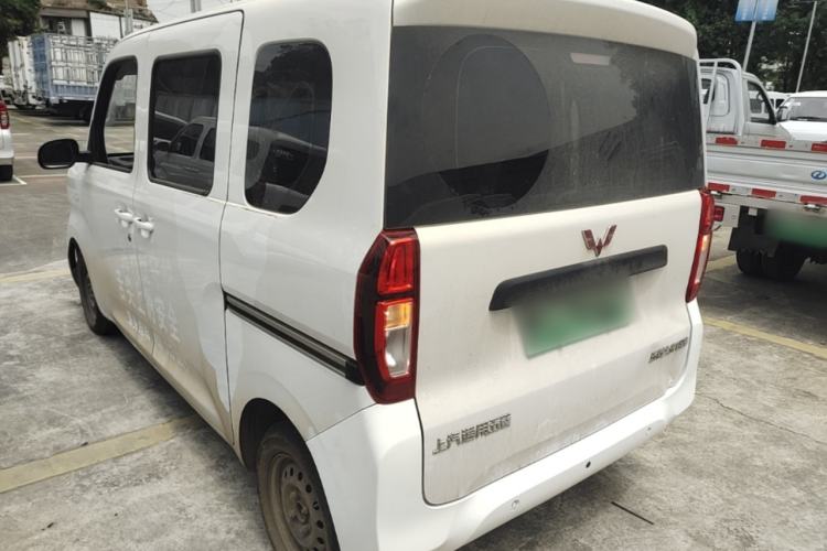 Used Wuling Zhiguang New Energy 2025 Standard Model Exterior 2