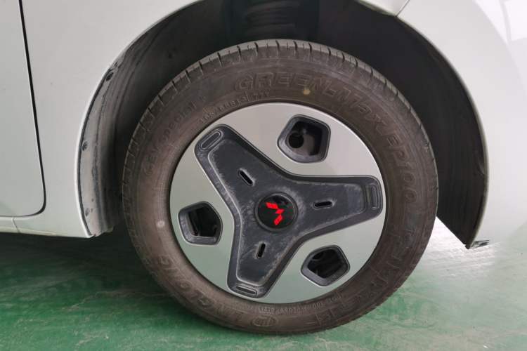 Used Wuling Zhiguang New Energy 2025 Model 305km Ambitious Edition Exterior 2