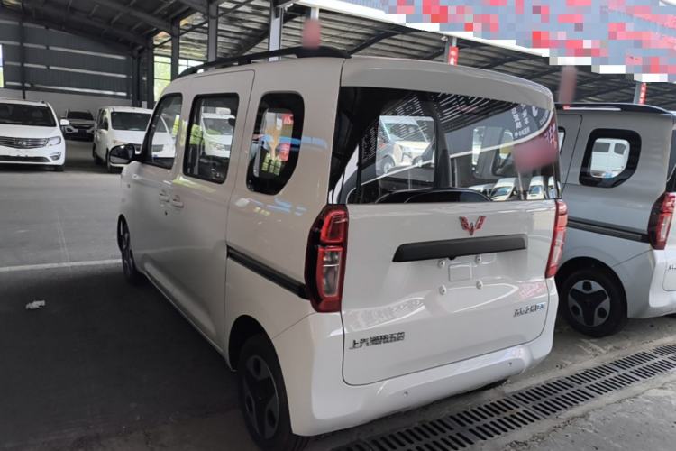 Used Wuling Zhiguang New Energy 2025 Model 305km Ambitious Edition Exterior 2