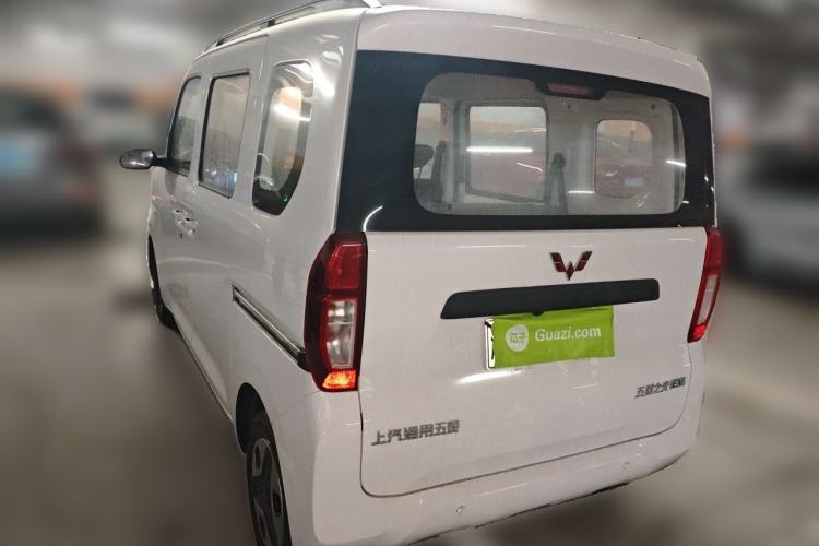 Used Wuling Zhiguang New Energy 2025 Model 305km Ambitious Edition Exterior 3
