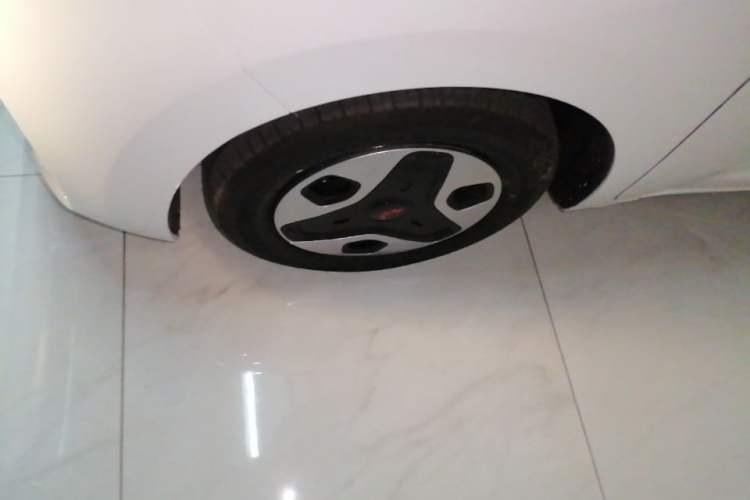 Used Wuling Zhiguang New Energy 2025 Comfort Model Exterior 4