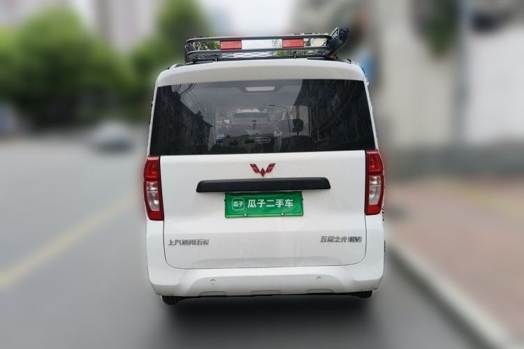Used Wuling Zhiguang New Energy 2025 Comfort Model Exterior 4