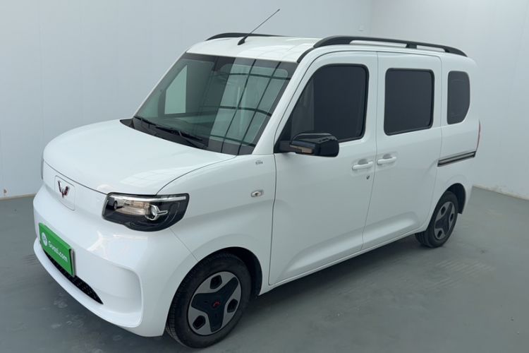 Used Wuling Zhiguang New Energy 2025 Comfort Model Exterior 4