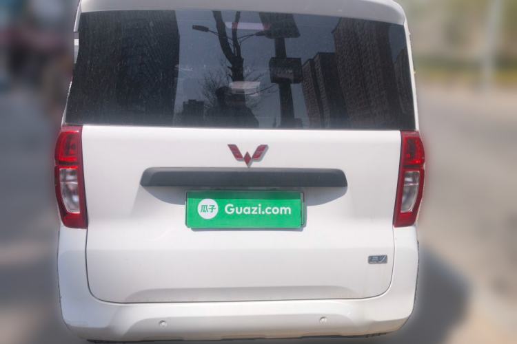 Used Wuling Zhiguang New Energy 2025 Comfort Model Exterior 4