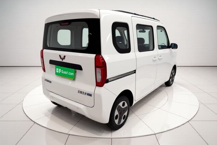 Used Wuling Zhiguang New Energy 2025 Model 305km Ambitious Edition Exterior 5