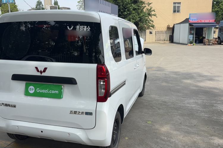 Used Wuling Zhiguang New Energy 2025 Standard Model Exterior 5