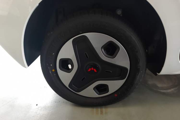 Used Wuling Zhiguang New Energy 2025 Model 305km Ambitious Edition Exterior 5