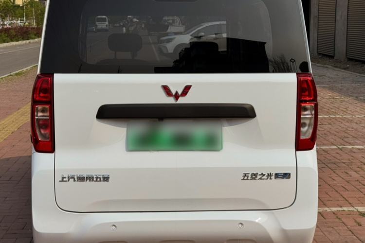 Used Wuling Zhiguang New Energy 2025 Model 305km Ambitious Edition Exterior 6