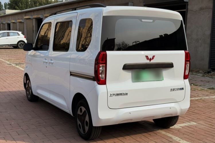 Used Wuling Zhiguang New Energy 2025 Model 305km Ambitious Edition Exterior 9