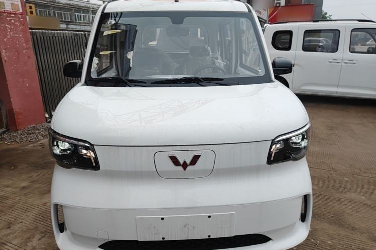 Used Wuling Zhiguang New Energy 2025 Model 305km Ambitious Edition Front
