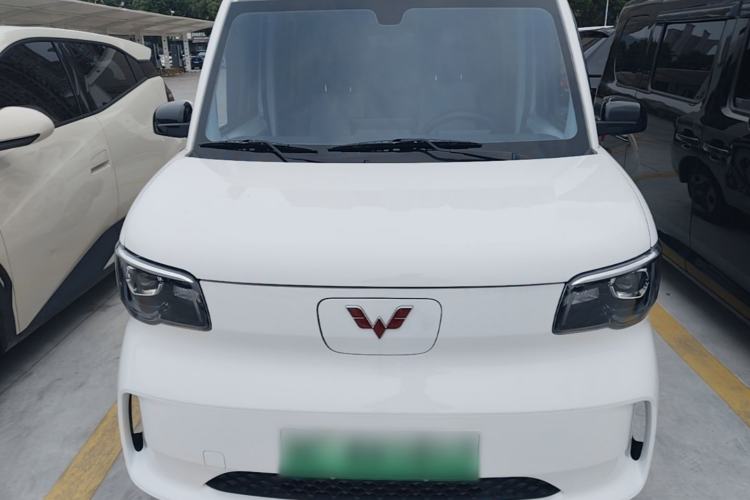 Used Wuling Zhiguang New Energy 2025 Model 305km Ambitious Edition Front