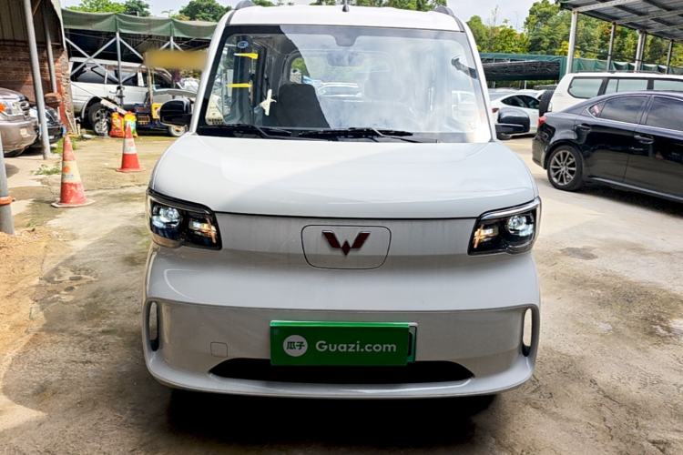 Used Wuling Zhiguang New Energy 2025 Model 305km Ambitious Edition Front