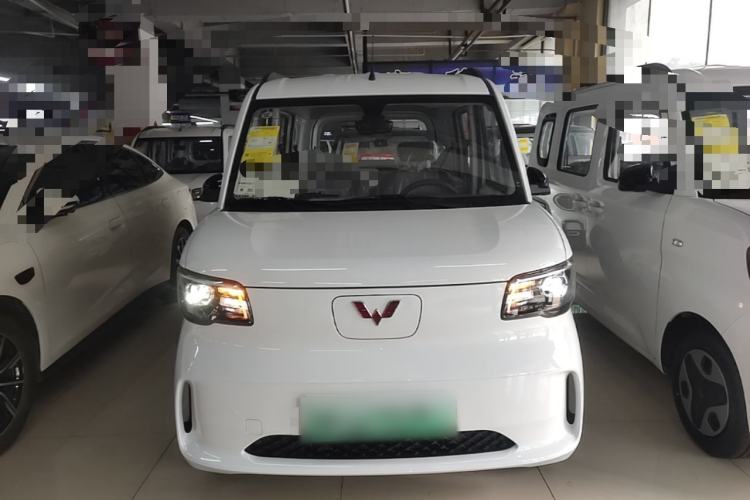 Used Wuling Zhiguang New Energy 2025 Model 305km Ambitious Edition Front