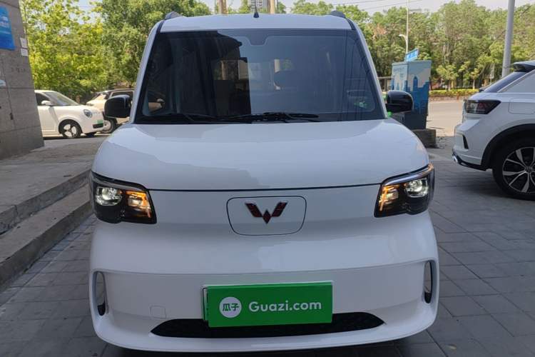 Used Wuling Zhiguang New Energy 2025 Model 305km Ambitious Edition Front