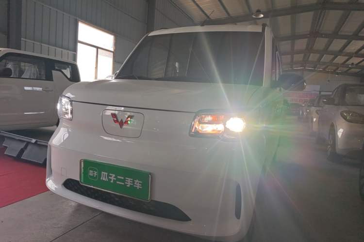 Used Wuling Zhiguang New Energy 2025 Model 305km Ambitious Edition Front
