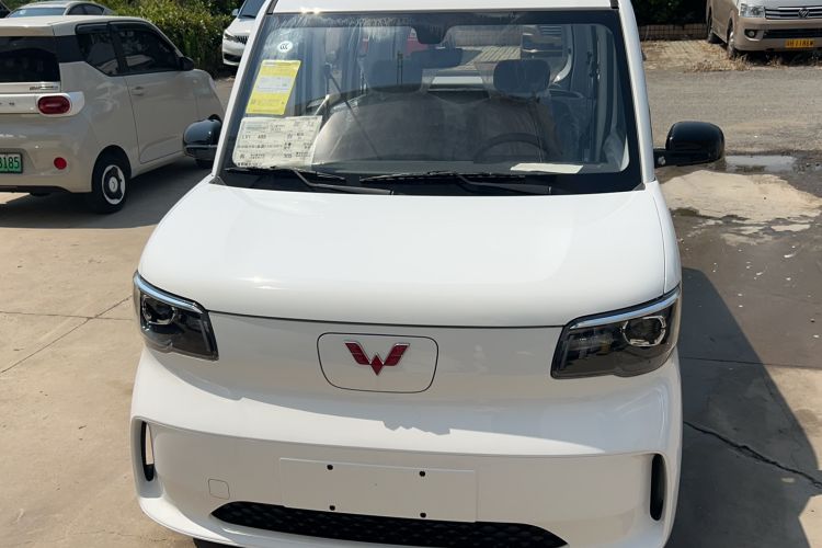 Used Wuling Zhiguang New Energy 2025 Model 305km Ambitious Edition Front