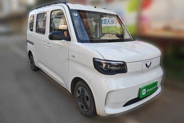 Used Wuling Zhiguang New Energy 2025 Model 305km Ambitious Edition Front Right 45 Deg