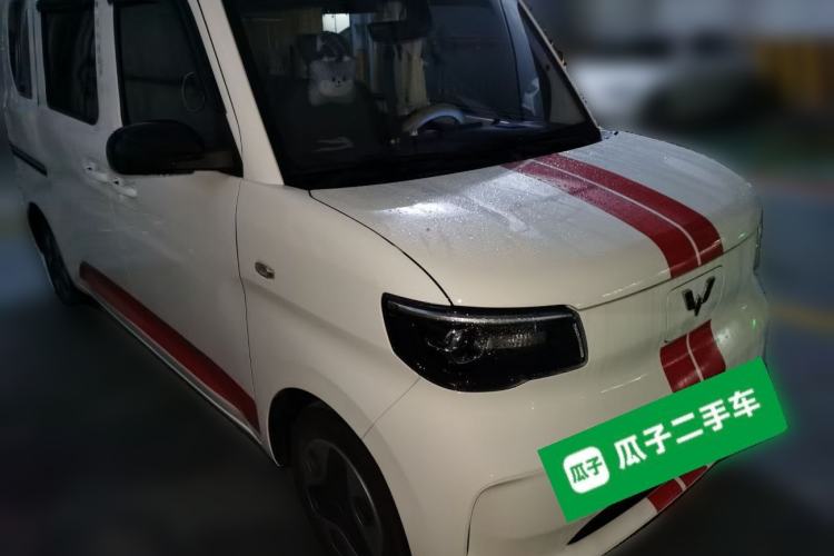 Used Wuling Zhiguang New Energy 2025 Model 305km Ambitious Edition Front Right 45 Deg