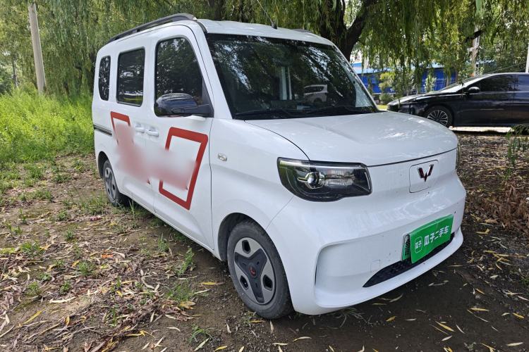 Used Wuling Zhiguang New Energy 2025 Standard Model Front Right 45 Deg