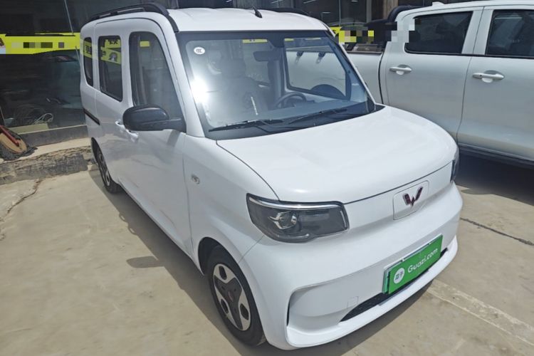 Used Wuling Zhiguang New Energy 2025 Model 305km Ambitious Edition Front Right 45 Deg
