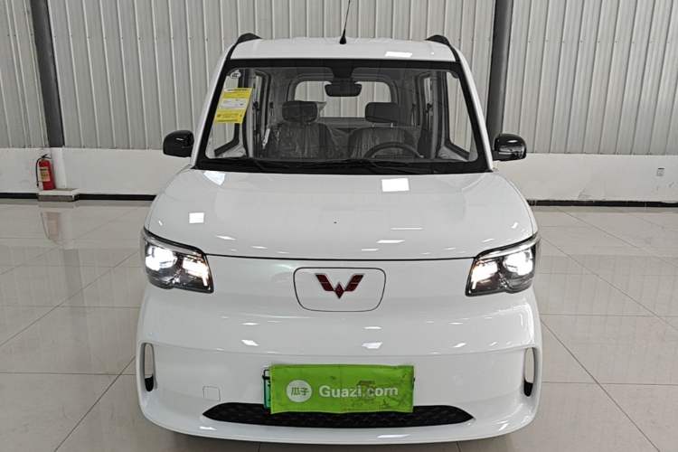 Used Wuling Zhiguang New Energy 2025 Model 305km Ambitious Edition Front