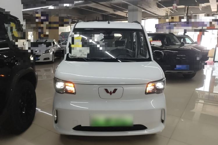 Used Wuling Zhiguang New Energy 2025 Model 305km Ambitious Edition Front