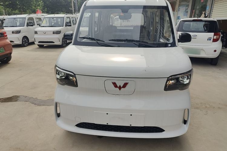 Used Wuling Zhiguang New Energy 2025 Model 305km Ambitious Edition Front