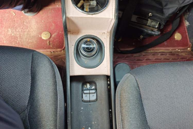 Used Wuling Zhiguang New Energy 2025 Standard Model Gear Lever