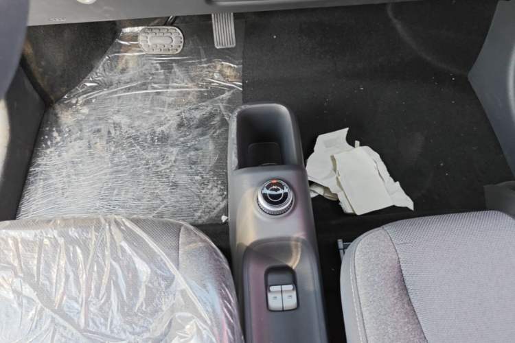 Used Wuling Zhiguang New Energy 2025 Comfort Model Gear Lever