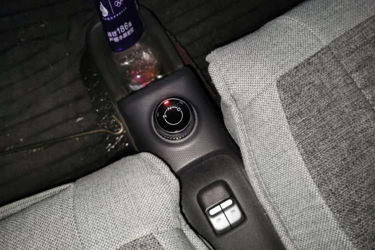 Used Wuling Zhiguang New Energy 2025 Comfort Model Gear Lever