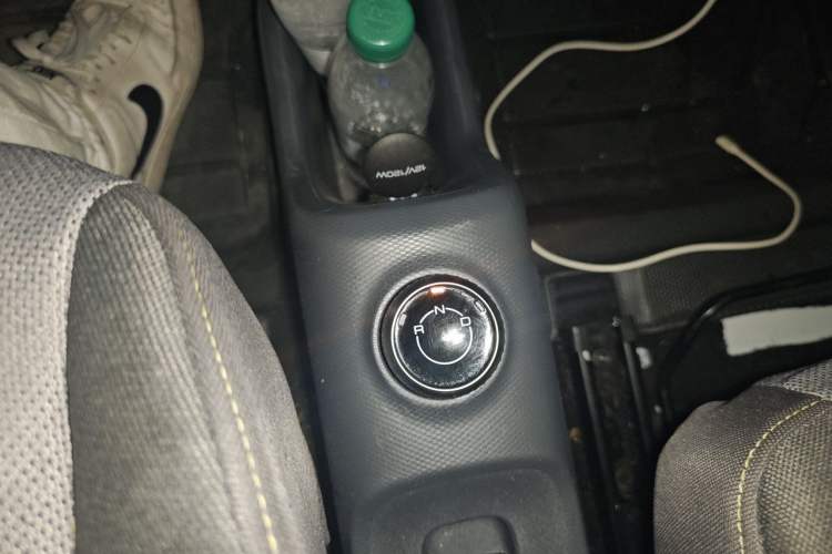 Used Wuling Zhiguang New Energy 2025 Model 305km Ambitious Edition Gear Lever