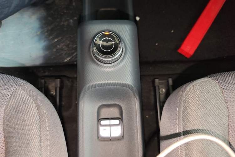 Used Wuling Zhiguang New Energy 2025 Comfort Model Gear Lever
