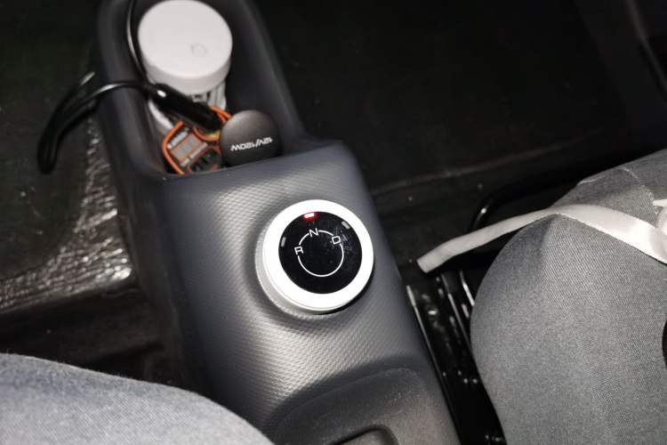 Used Wuling Zhiguang New Energy 2025 Model 305km Ambitious Edition Gear Lever