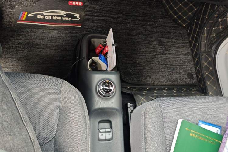 Used Wuling Zhiguang New Energy 2025 Comfort Model Gear Lever