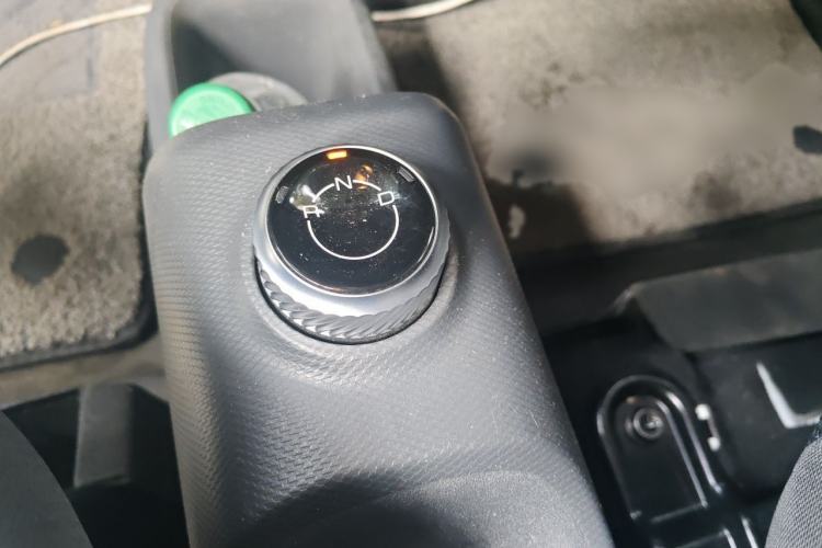 Used Wuling Zhiguang New Energy 2025 Standard Model Gear Lever